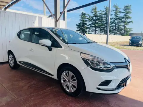 Used RENAULT CLIO Diesel 2019 Ad 