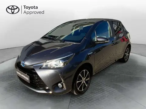 Used TOYOTA YARIS Hybrid 2020 Ad 