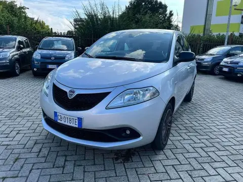 Annonce LANCIA YPSILON Essence 2020 d'occasion 