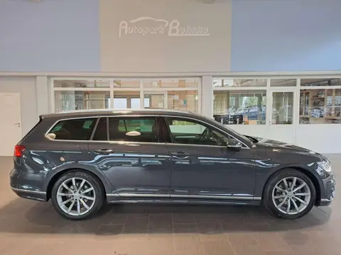 Used VOLKSWAGEN PASSAT Petrol 2019 Ad 