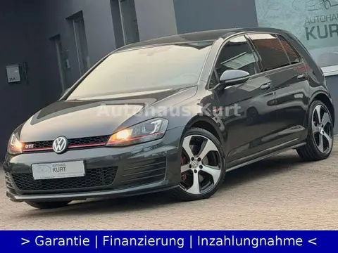 Used VOLKSWAGEN GOLF Petrol 2016 Ad 