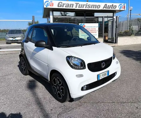 Annonce SMART FORTWO Essence 2017 d'occasion 