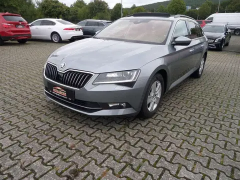 Used SKODA SUPERB Petrol 2018 Ad 