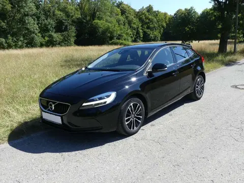 Annonce VOLVO V40 Diesel 2017 d'occasion 