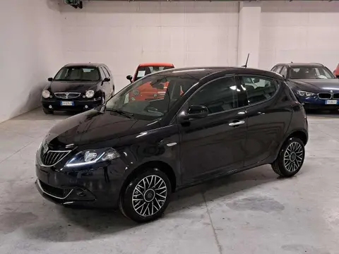 Used LANCIA YPSILON Hybrid 2024 Ad 