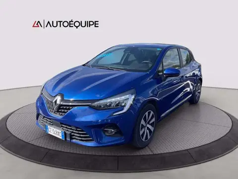 Used RENAULT CLIO Hybrid 2021 Ad 