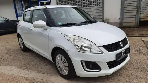 Used SUZUKI SWIFT Petrol 2016 Ad 