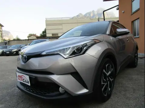 Used TOYOTA C-HR Hybrid 2019 Ad 