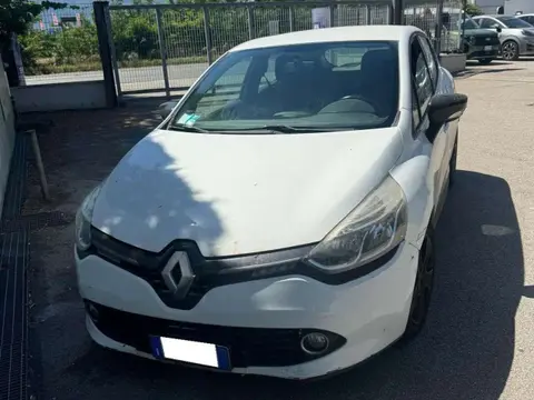 Used RENAULT CLIO Diesel 2014 Ad 