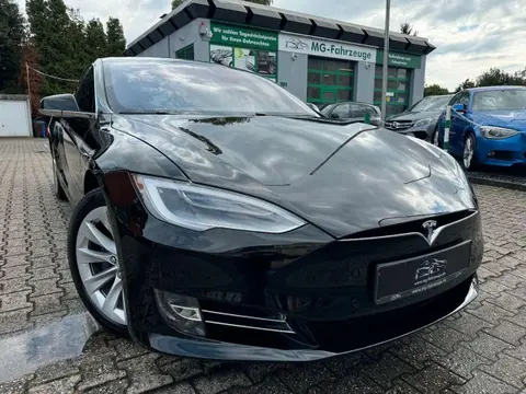 Used TESLA MODEL S Electric 2019 Ad 