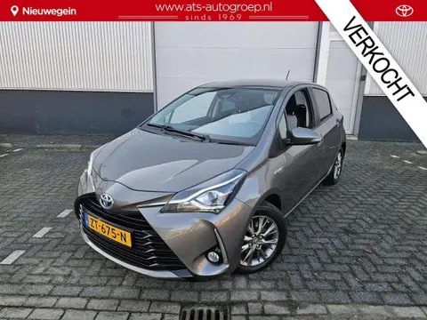 Used TOYOTA YARIS Hybrid 2019 Ad 