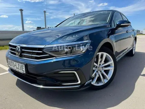 Used VOLKSWAGEN PASSAT Petrol 2021 Ad 