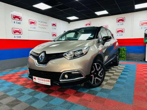 Annonce RENAULT CAPTUR Essence 2016 d'occasion 