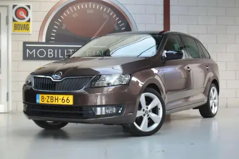 Annonce SKODA RAPID Essence 2015 d'occasion 