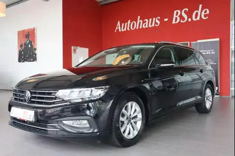 Used VOLKSWAGEN PASSAT Diesel 2023 Ad 