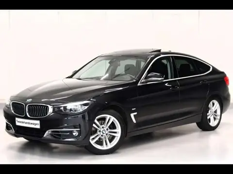 Used BMW SERIE 3 Petrol 2017 Ad 