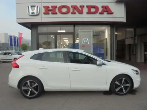 Used VOLVO V40 Diesel 2019 Ad 