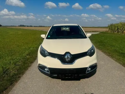 Used RENAULT CAPTUR Diesel 2015 Ad 