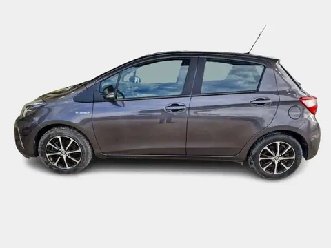 Used TOYOTA YARIS Hybrid 2020 Ad 