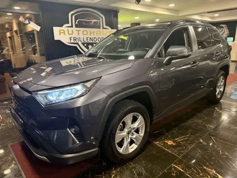 Used TOYOTA RAV4 Hybrid 2019 Ad 