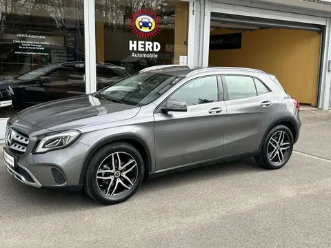 Annonce MERCEDES-BENZ CLASSE GLA Essence 2019 d'occasion 