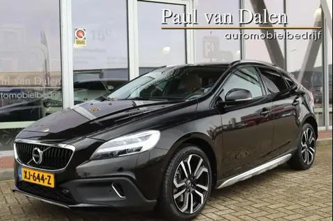 Used VOLVO V40 Petrol 2019 Ad 