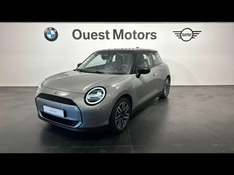 Used MINI COOPER Electric 2024 Ad 