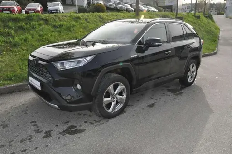 Used TOYOTA RAV4 Hybrid 2019 Ad Germany