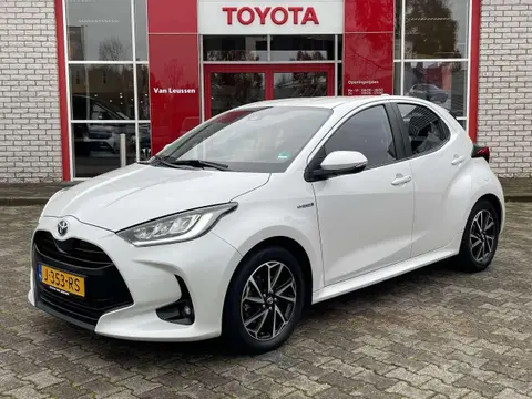 Used TOYOTA YARIS Hybrid 2020 Ad 