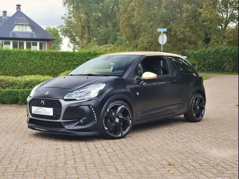 Annonce DS AUTOMOBILES DS3 Essence 2018 d'occasion 