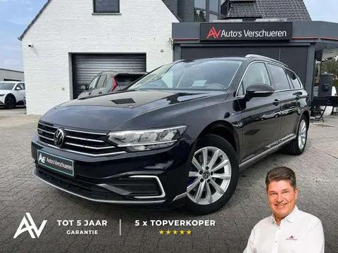 Used VOLKSWAGEN PASSAT Hybrid 2021 Ad 