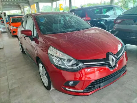 Used RENAULT CLIO Diesel 2018 Ad Belgium