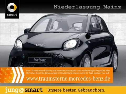 Used SMART FORFOUR Electric 2021 Ad 