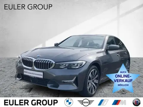 Used BMW SERIE 3 Petrol 2021 Ad 