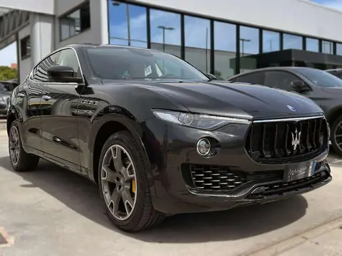 Annonce MASERATI LEVANTE Diesel 2016 d'occasion 