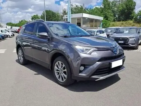 Used TOYOTA RAV4 Hybrid 2018 Ad 