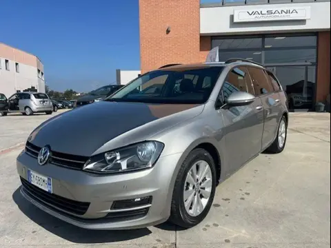 Used VOLKSWAGEN GOLF Petrol 2015 Ad 