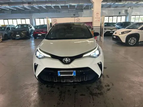 Used TOYOTA C-HR Hybrid 2021 Ad 