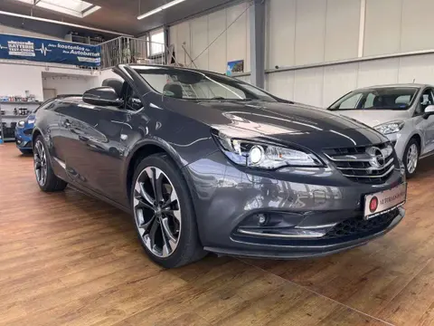 Used OPEL CASCADA Petrol 2016 Ad 