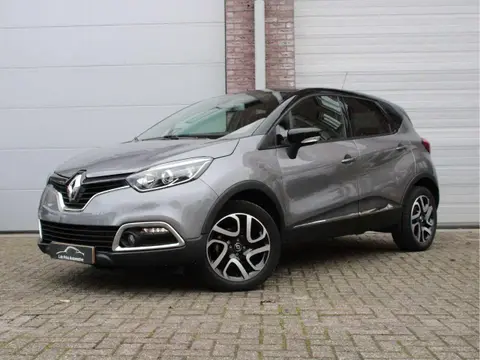 Annonce RENAULT CAPTUR Essence 2017 d'occasion 