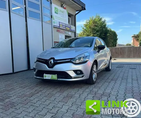 Used RENAULT CLIO Petrol 2018 Ad 