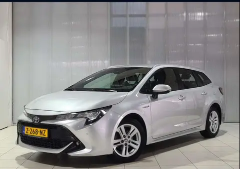 Used TOYOTA COROLLA Hybrid 2021 Ad 