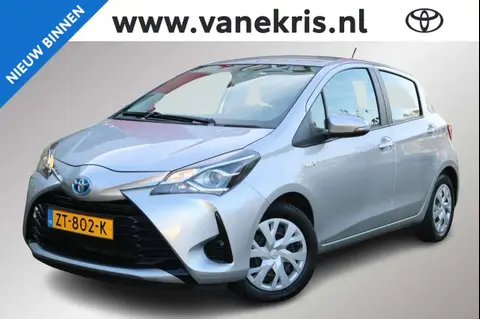 Used TOYOTA YARIS Hybrid 2019 Ad 