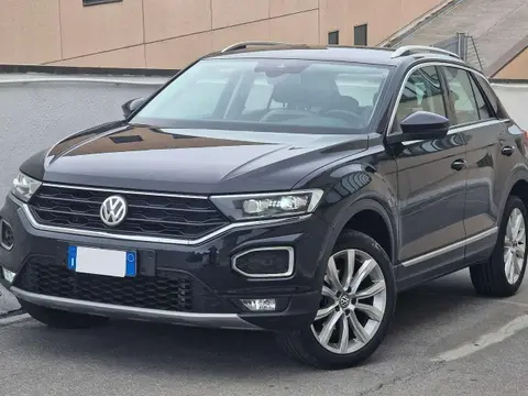 Used VOLKSWAGEN T-ROC Petrol 2020 Ad 