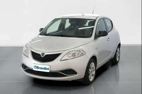 Annonce LANCIA YPSILON Essence 2016 d'occasion 