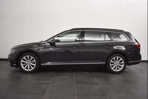 Used VOLKSWAGEN PASSAT Hybrid 2020 Ad 