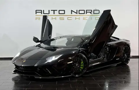 Used LAMBORGHINI AVENTADOR Petrol 2017 Ad 