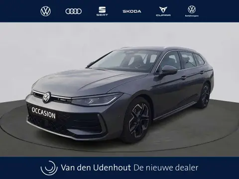 Annonce VOLKSWAGEN PASSAT Essence 2024 d'occasion 