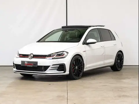 Used VOLKSWAGEN GOLF Petrol 2019 Ad Belgium