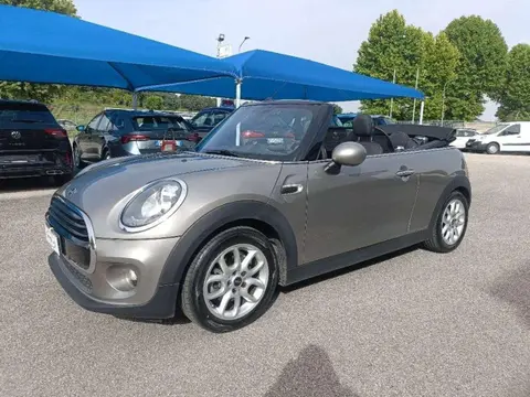 Used MINI COOPER Diesel 2017 Ad 